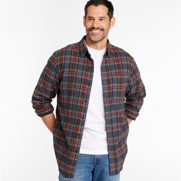 L.L. Bean Slightly Fitted Grey & Red Cotton Flannel Shirt - Picture 3 of 7